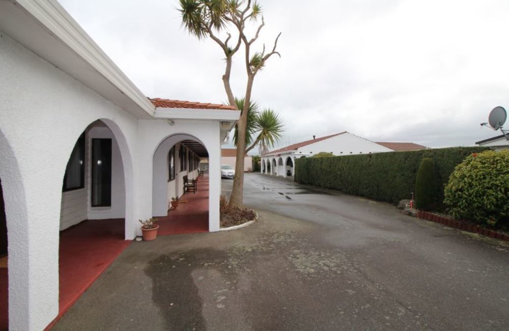 Hacienda Motel Invercargill Buitenkant foto